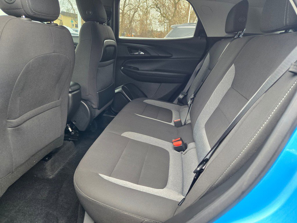 Certified 2025 Chevrolet TrailBlazer LT w/ LT Cold Weather Package image 16
