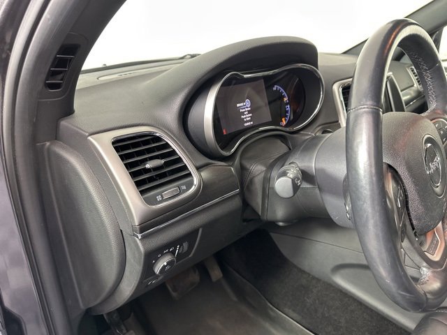 Used 2018 Jeep Grand Cherokee Limited image 11