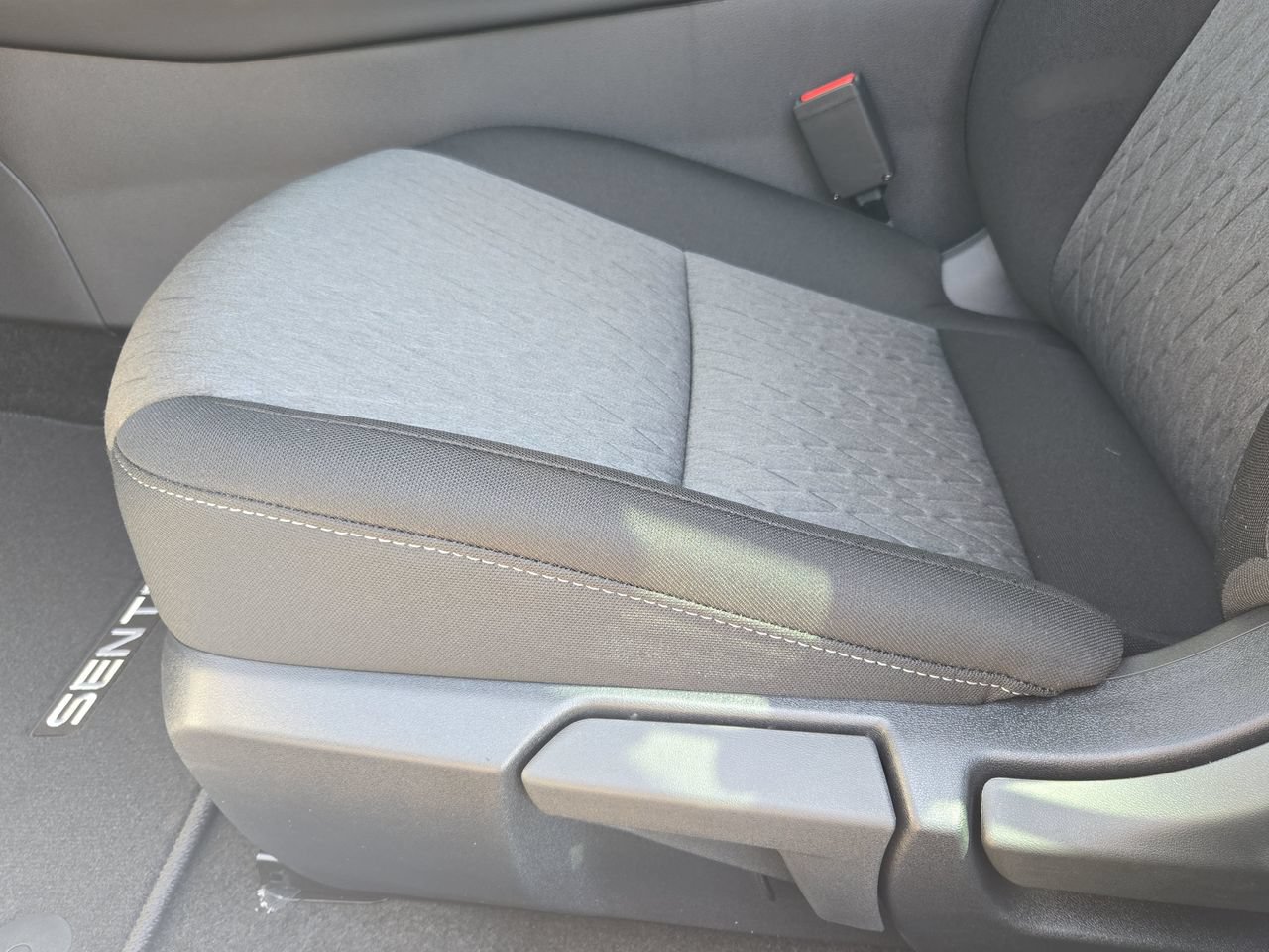 New 2026 Nissan Sentra SV w/ Floor Mat Package FWD image 27