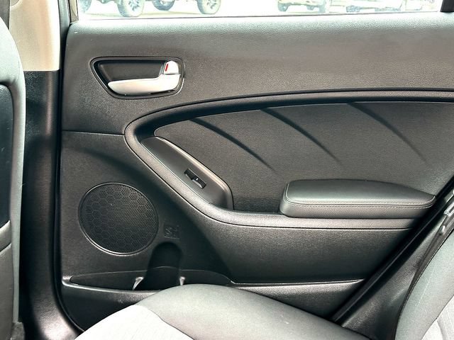 Used 2018 Kia Forte LX w/ LX Popular Package FWD image 19