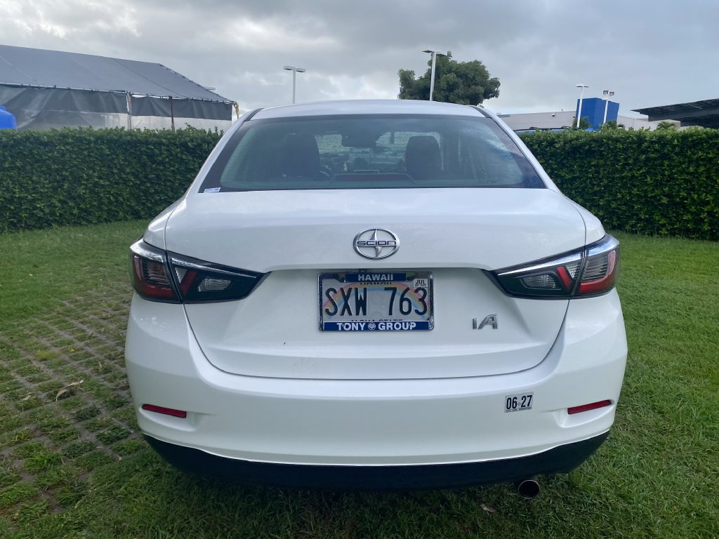 Used 2016 Scion iA FWD image 6
