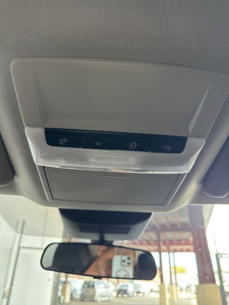 Used 2024 Nissan Sentra S image 39