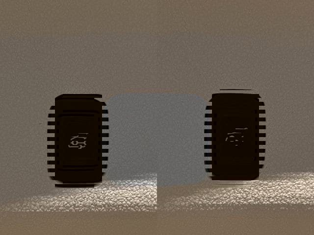 Certified 2026 Cadillac Escalade ESV Platinum Sport w/ LPO, ONYX Package image 35