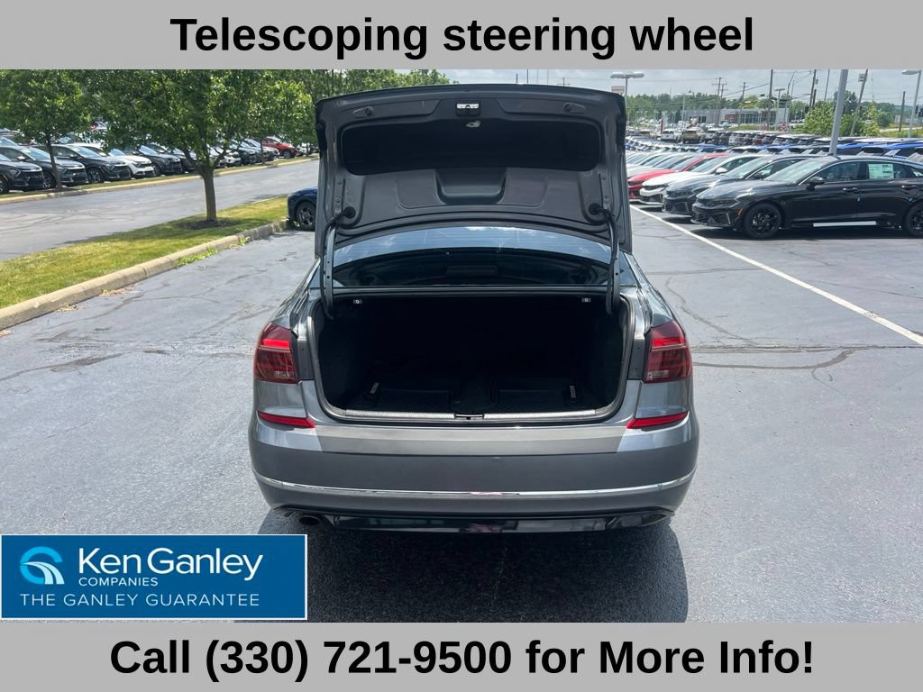 Used 2018 Volkswagen Passat 2.0T R-Line FWD image 47
