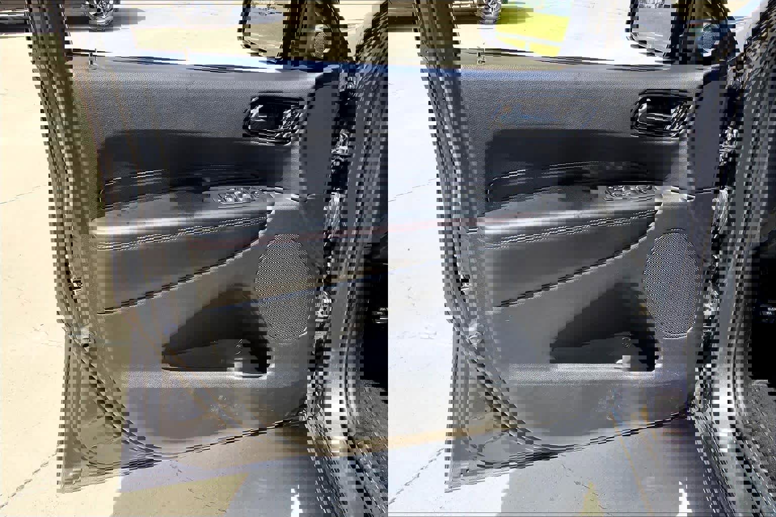 Used 2021 Dodge Durango R/T w/ Blacktop Package image 22