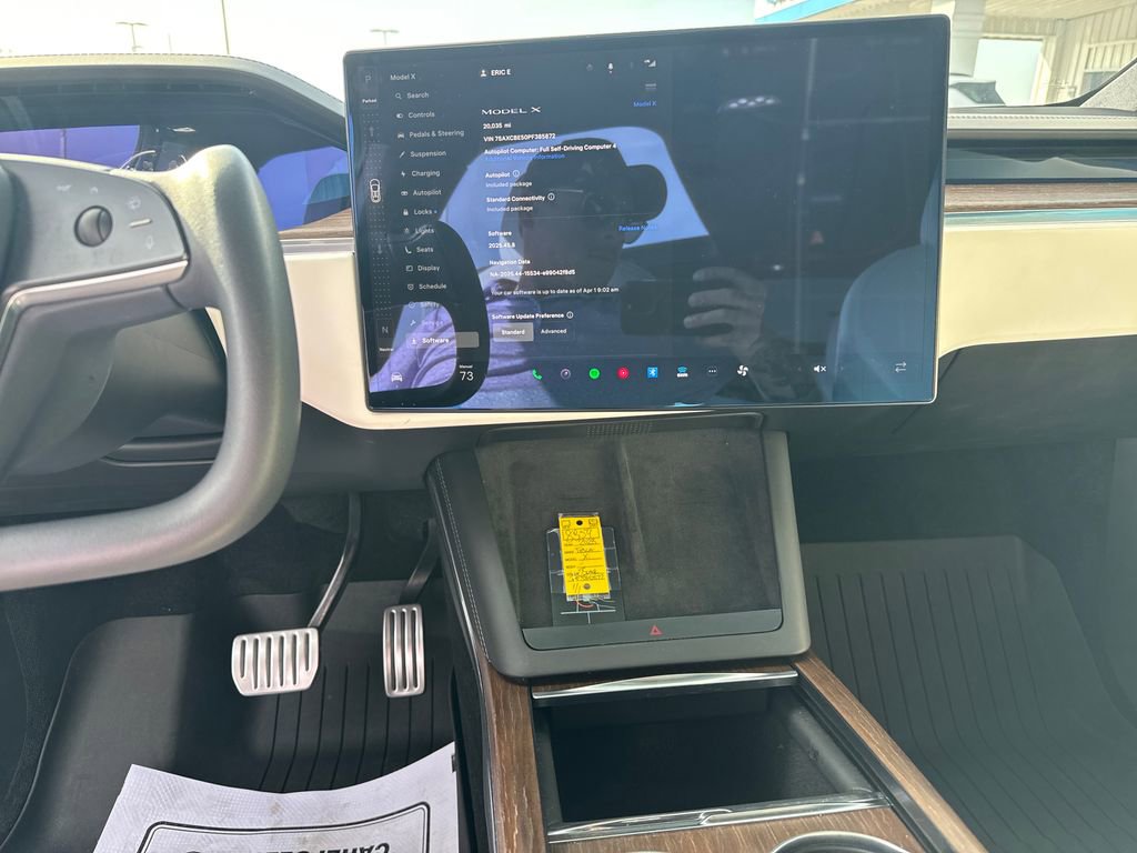 Used 2023 Tesla Model X AWD/4WD image 20