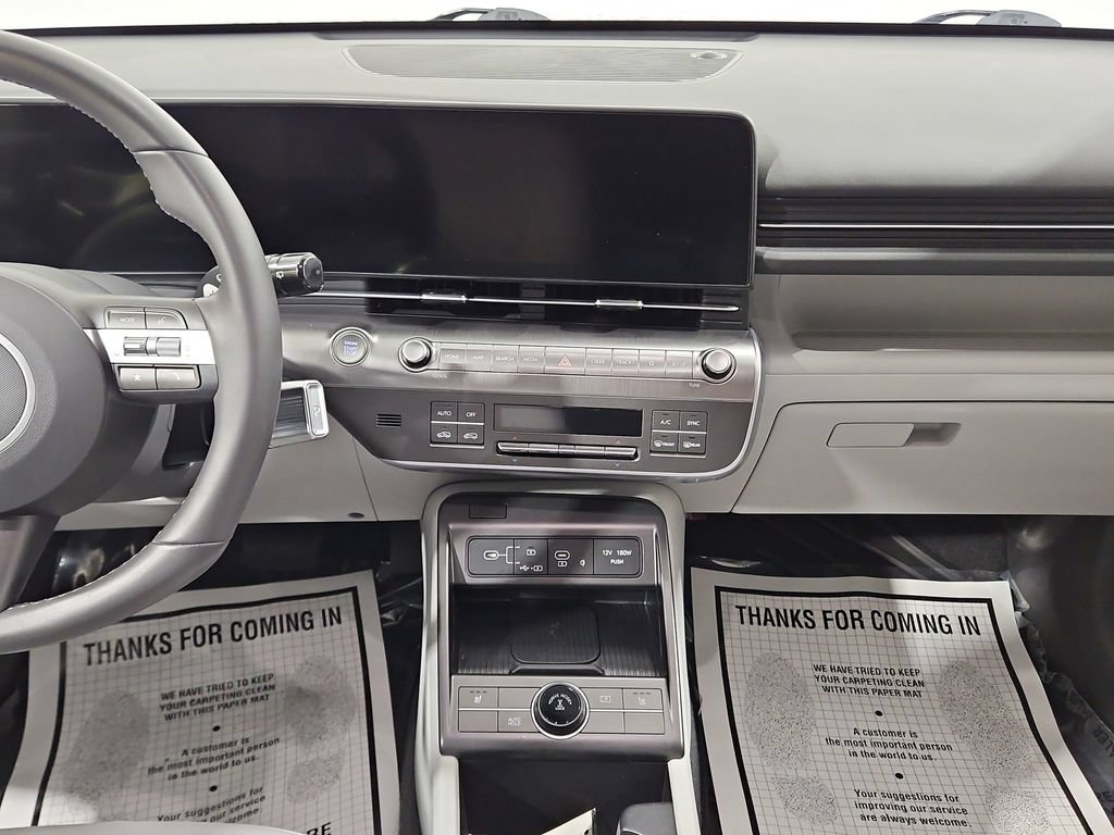 Certified 2025 Hyundai Kona SEL AWD/4WD image 19