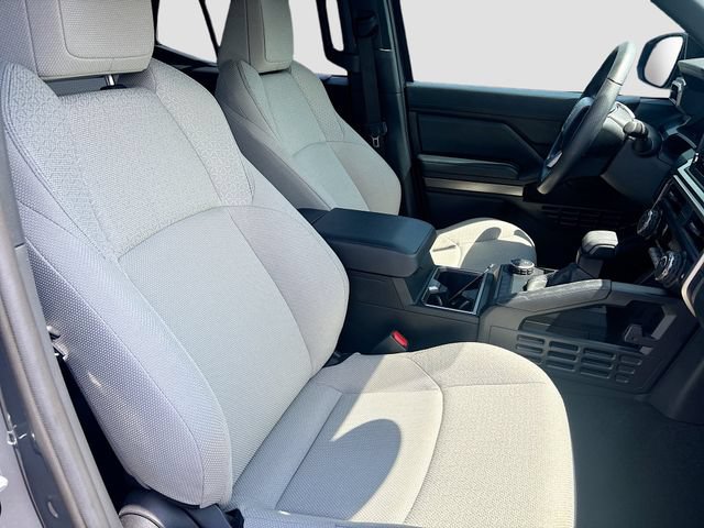 Used 2025 Toyota 4Runner SR5 RWD image 27