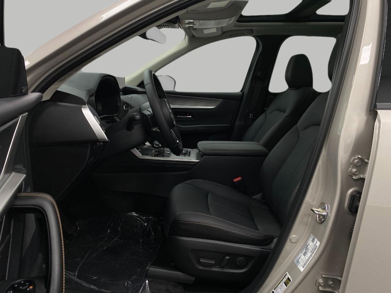 New 2025 MAZDA CX-90 Plug-In Hybrid w/Premium Sport AWD/4WD image 62