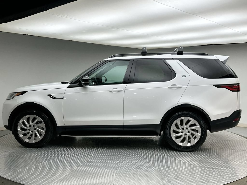 Certified 2025 Land Rover Discovery S AWD/4WD image 10