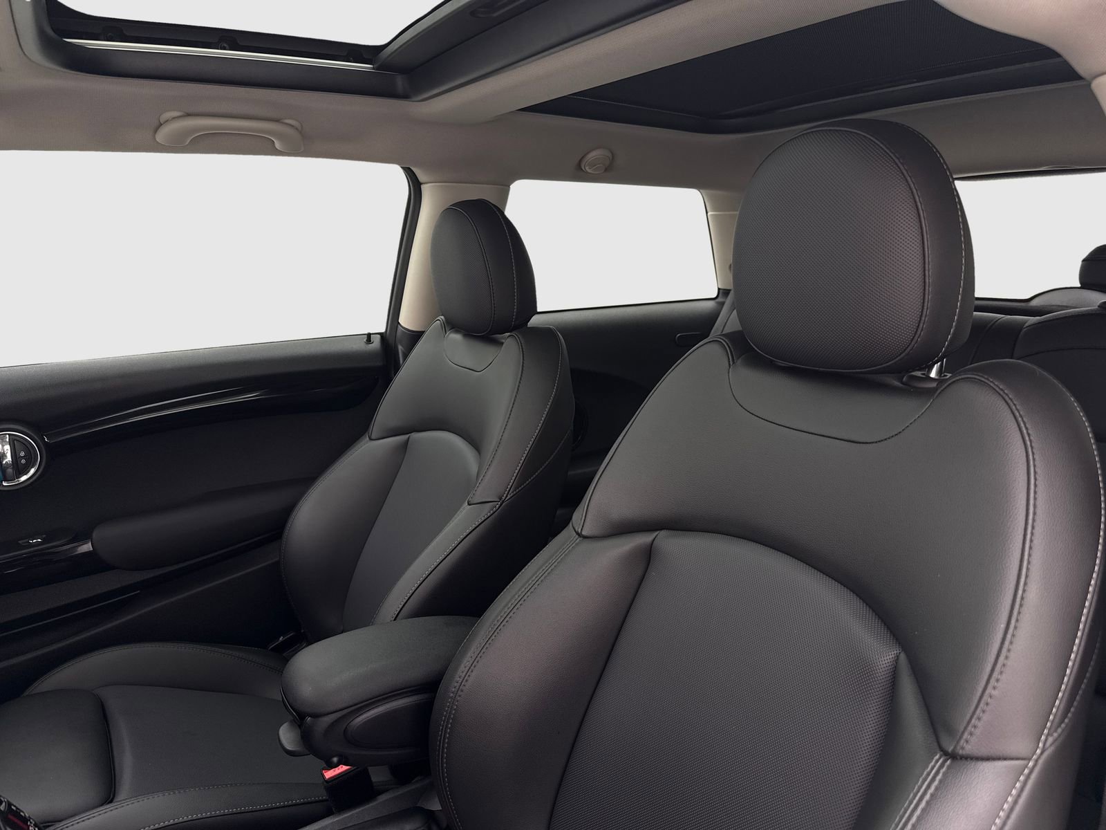 Used 2020 MINI Cooper S image 15