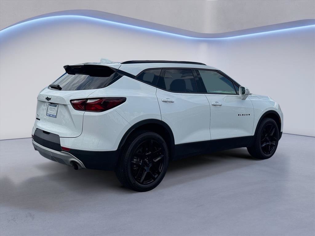 Used 2020 Chevrolet Blazer LT FWD image 3