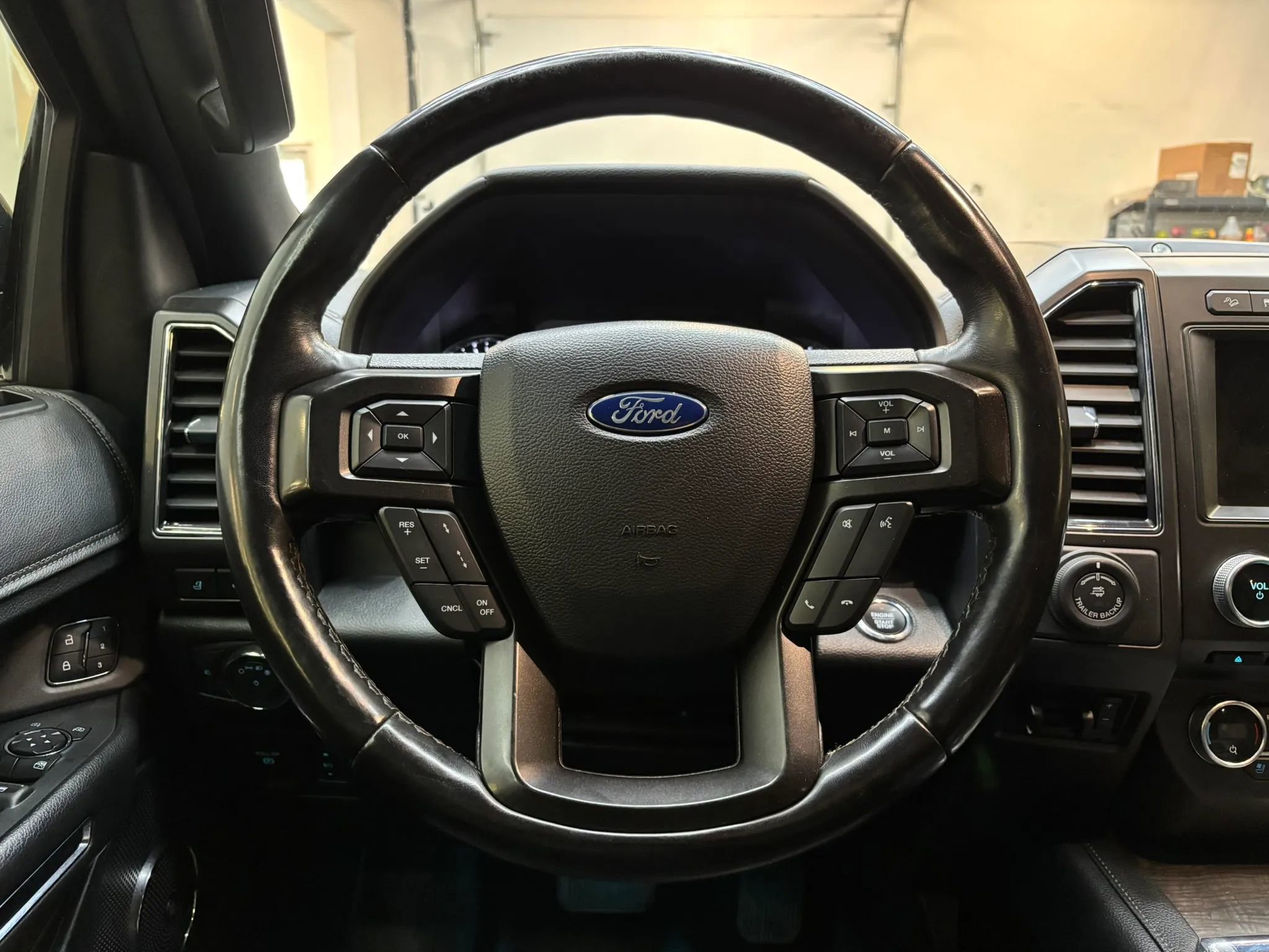 Used 2018 Ford Expedition Max Limited w/ Equipment Group 302A AWD/4WD image 15