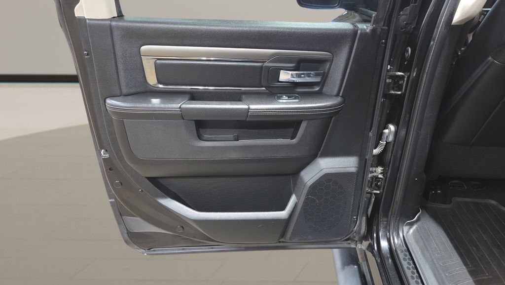 Used 2018 RAM 1500 Sport w/ Sport Premium Group image 20