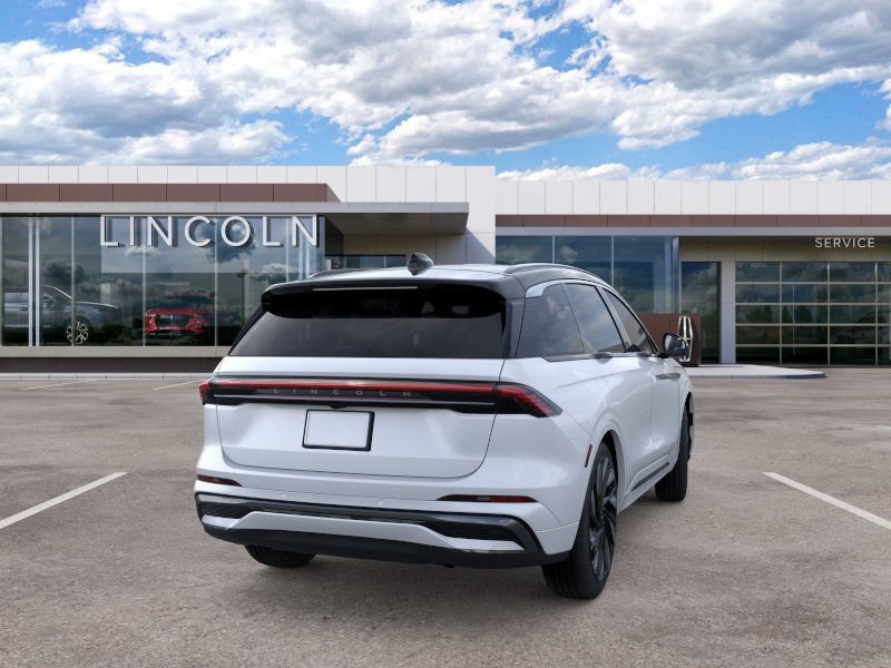 New 2026 Lincoln Nautilus Black Label w/ Jet Appearance Package AWD/4WD image 8
