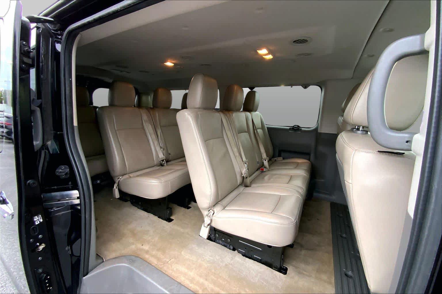 Used 2021 Nissan NV 3500 SL RWD image 17