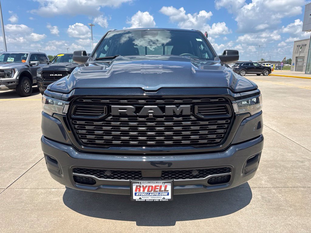 New 2026 RAM 1500 Express AWD/4WD image 24