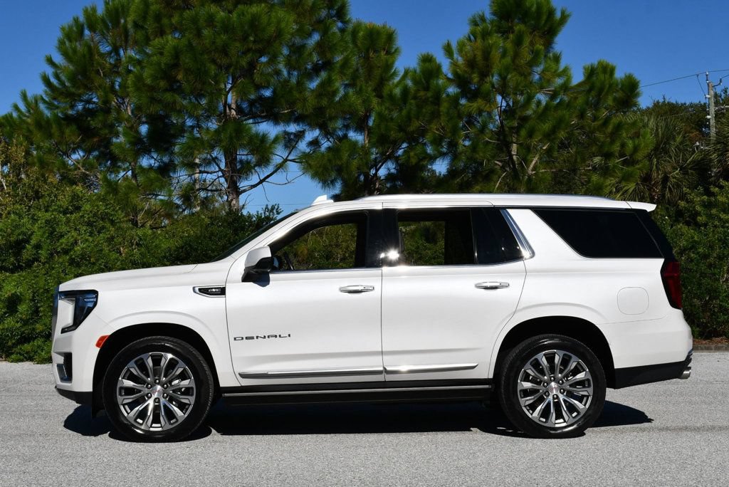 Used 2021 GMC Yukon Denali w/ Denali Premium Package RWD image 30