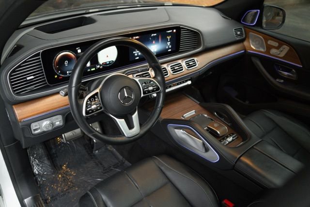 Used 2021 Mercedes-Benz Maybach GLS 600 4MATIC image 2