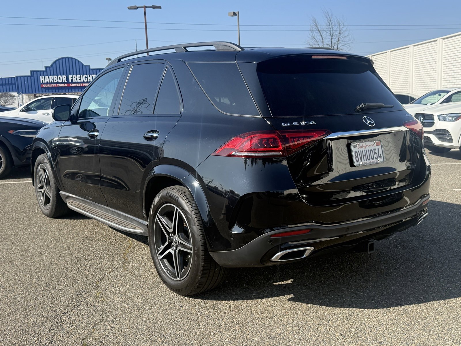 Used 2021 Mercedes-Benz GLE 350 4MATIC image 3