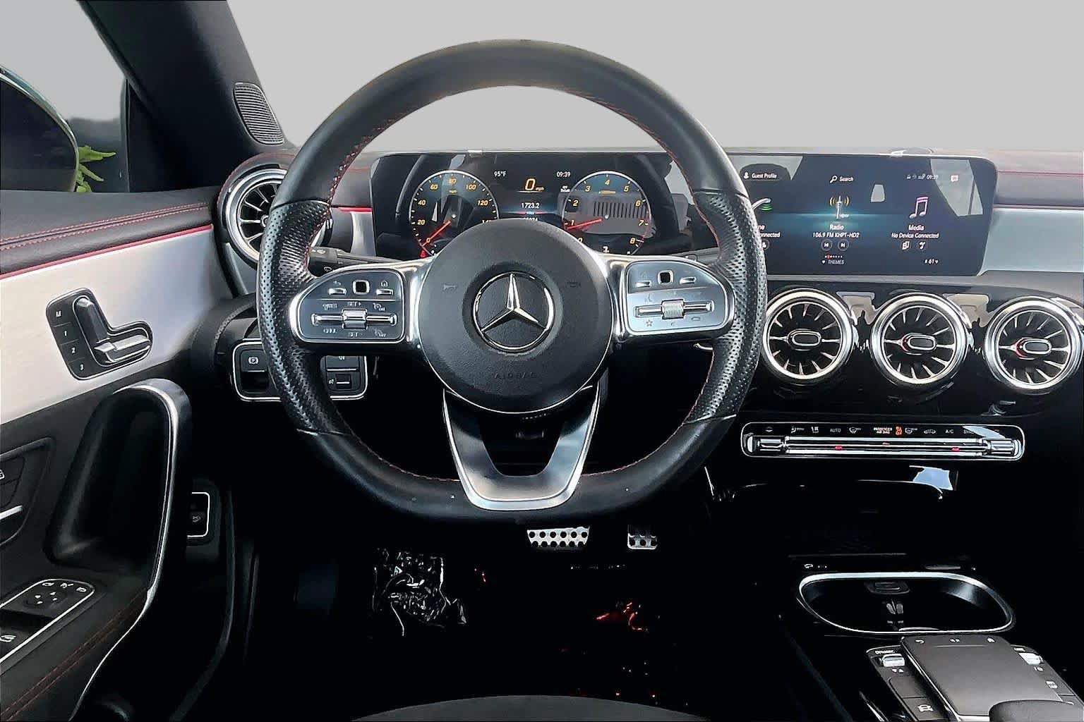 Used 2023 Mercedes-Benz CLA 250 image 6