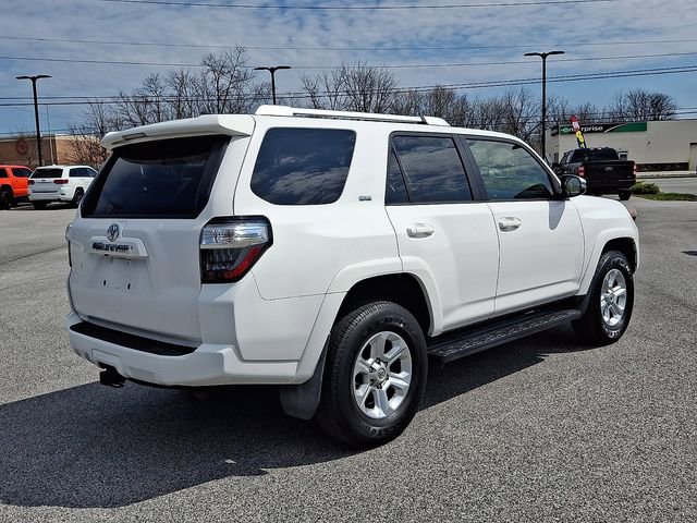 Used 2016 Toyota 4Runner SR5 Premium image 10