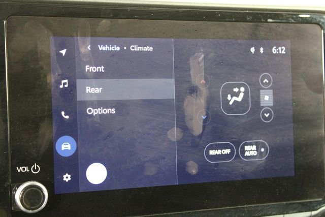 Used 2023 Toyota Highlander XLE image 38