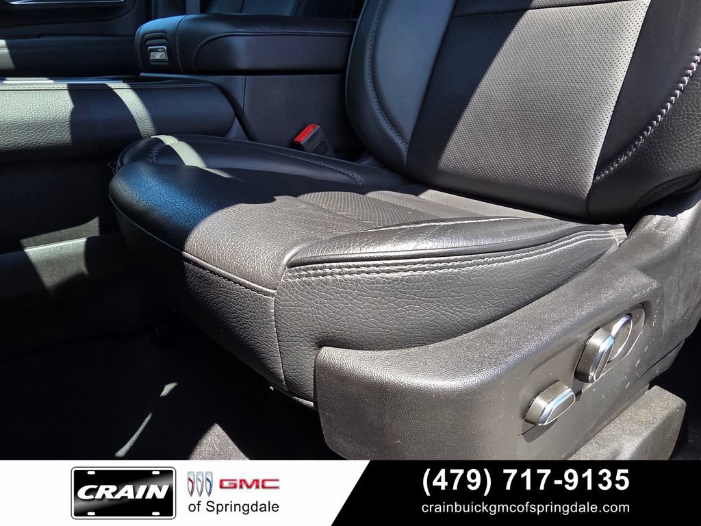 Used 2024 GMC Yukon Denali AWD/4WD image 22