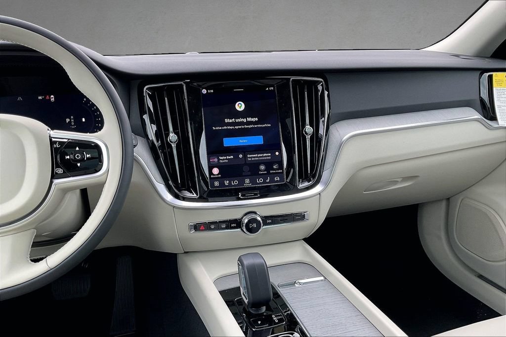 New 2026 Volvo V60 B5 Cross Country Plus w/ Climate Package AWD/4WD image 7