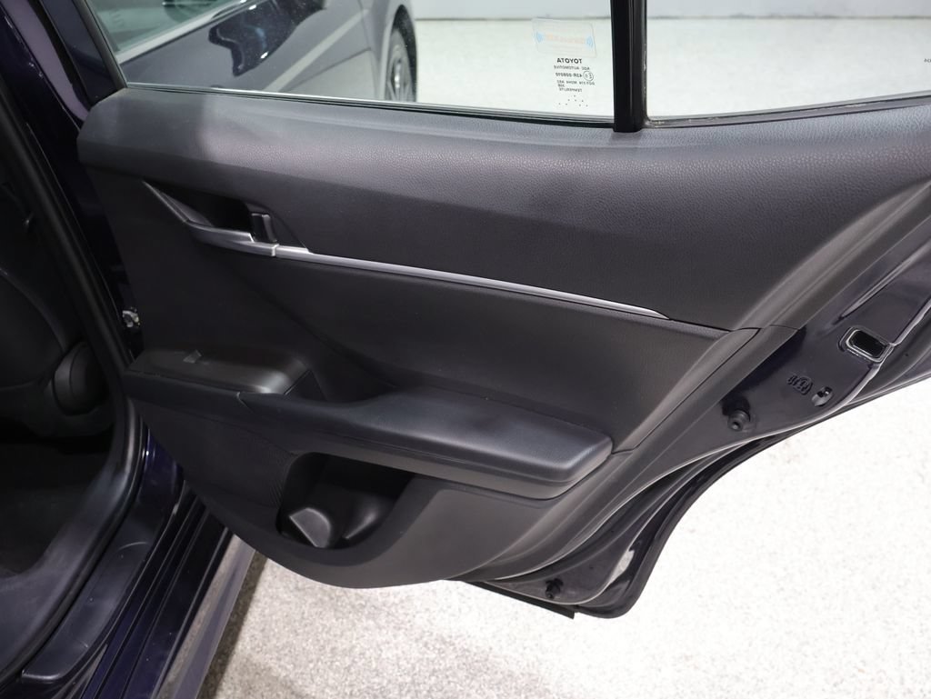 Used 2022 Toyota Camry SE AWD/4WD image 21
