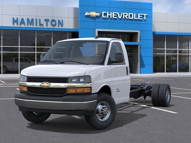 New 2026 Chevrolet Express 4500 w/ Power Convenience Package RWD image 13