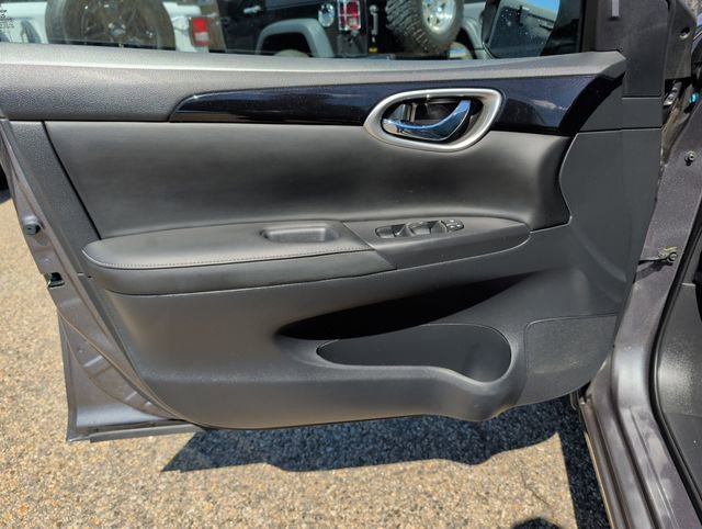 Used 2018 Nissan Sentra SL FWD image 15