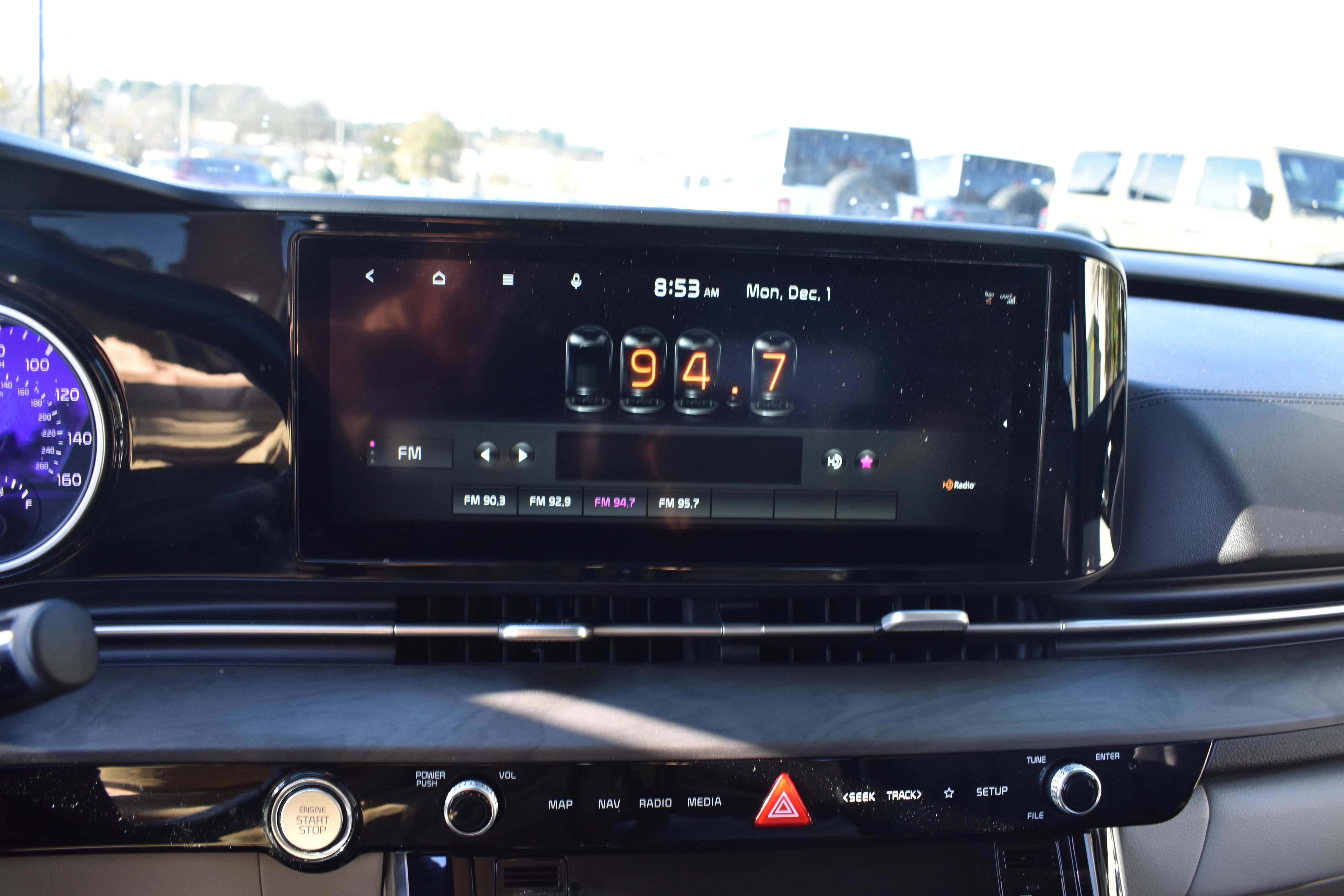 Used 2022 Kia Carnival SX image 20