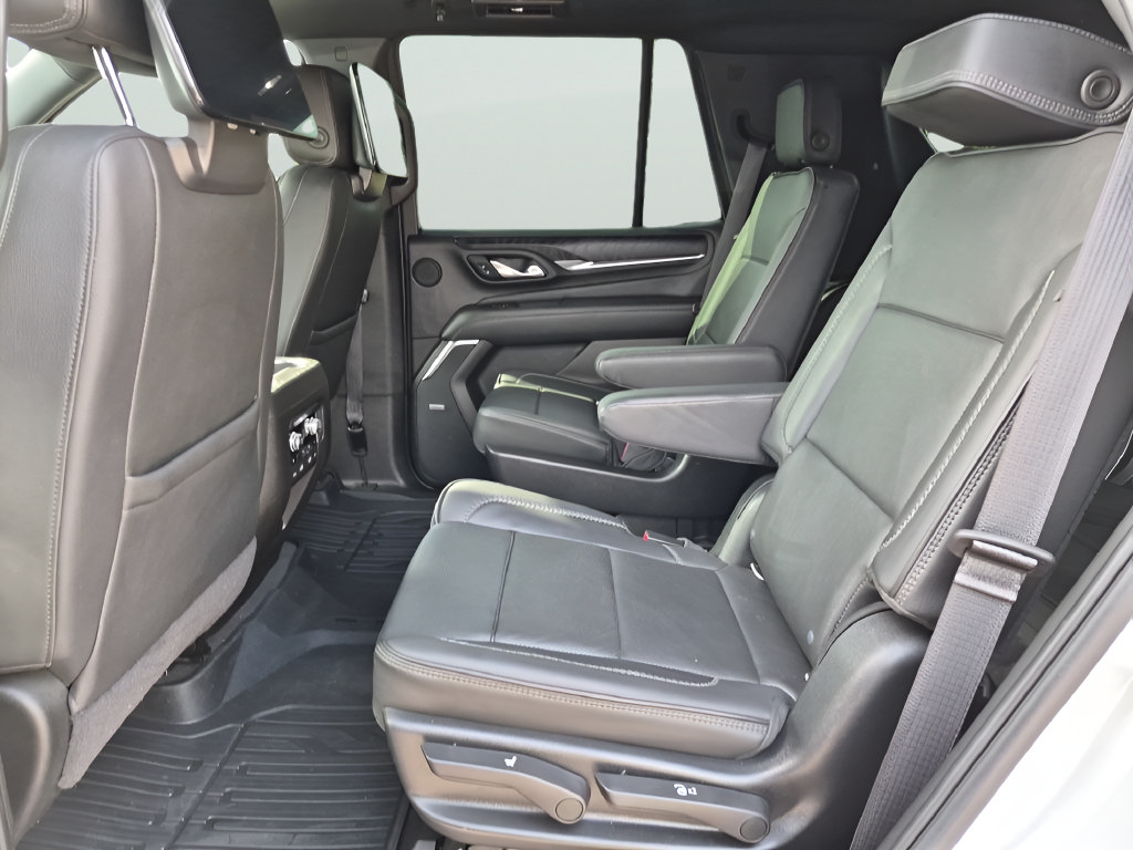 Used 2021 GMC Yukon Denali w/ Denali Premium Package RWD image 33