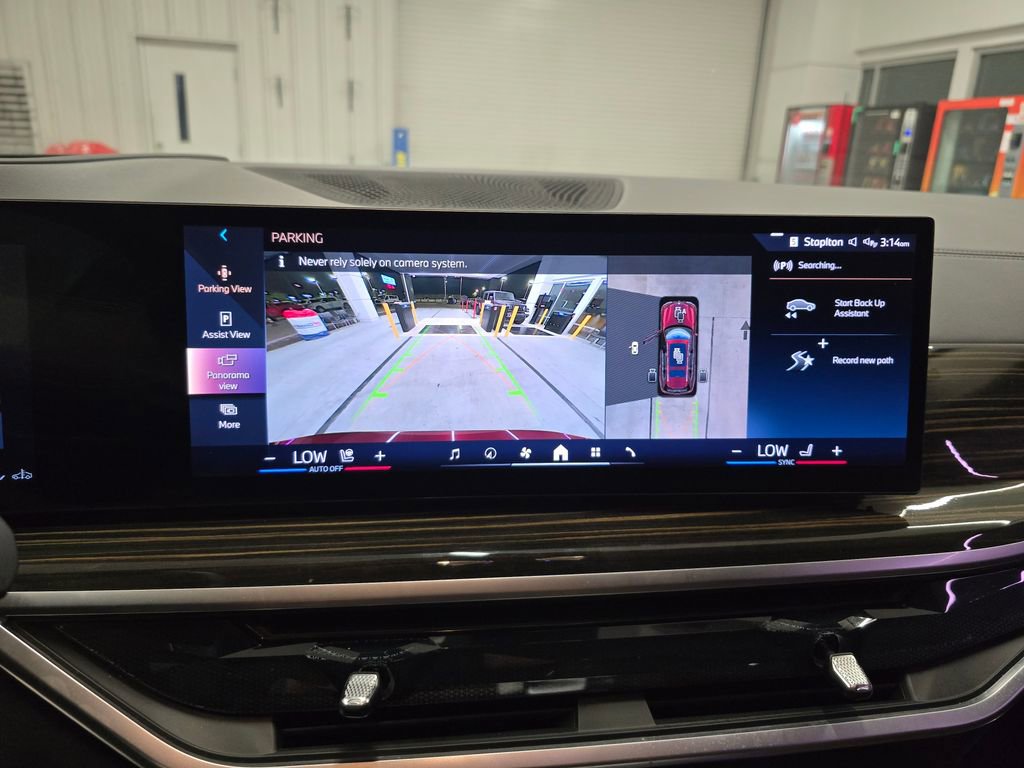 Used 2025 BMW X7 xDrive40i image 26