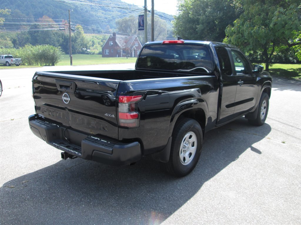 Used 2023 Nissan Frontier S w/ Technology Package image 4