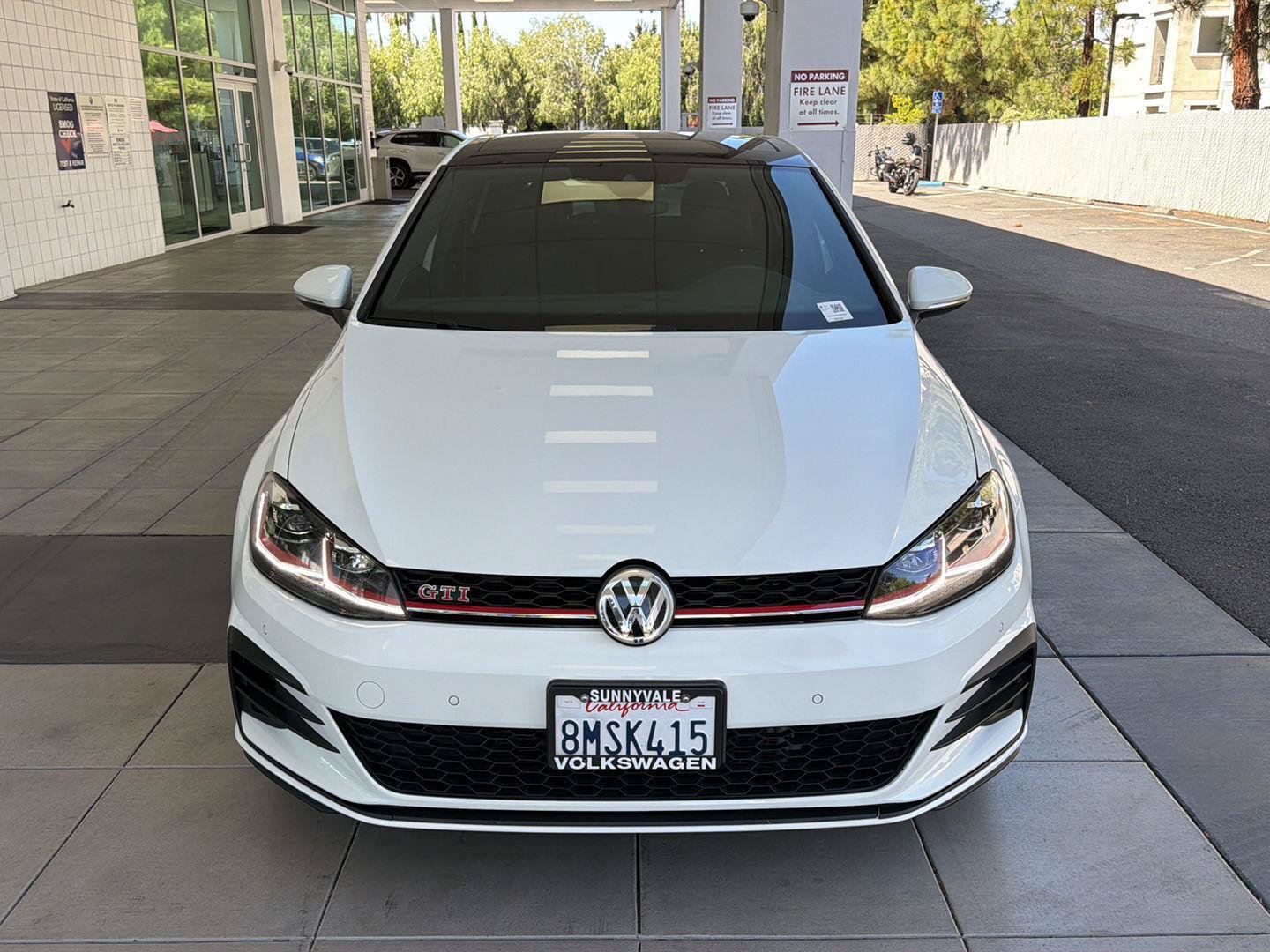 Used 2019 Volkswagen GTI 4-Door FWD image 8