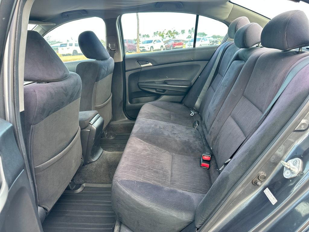 Used 2011 Honda Accord LX image 17