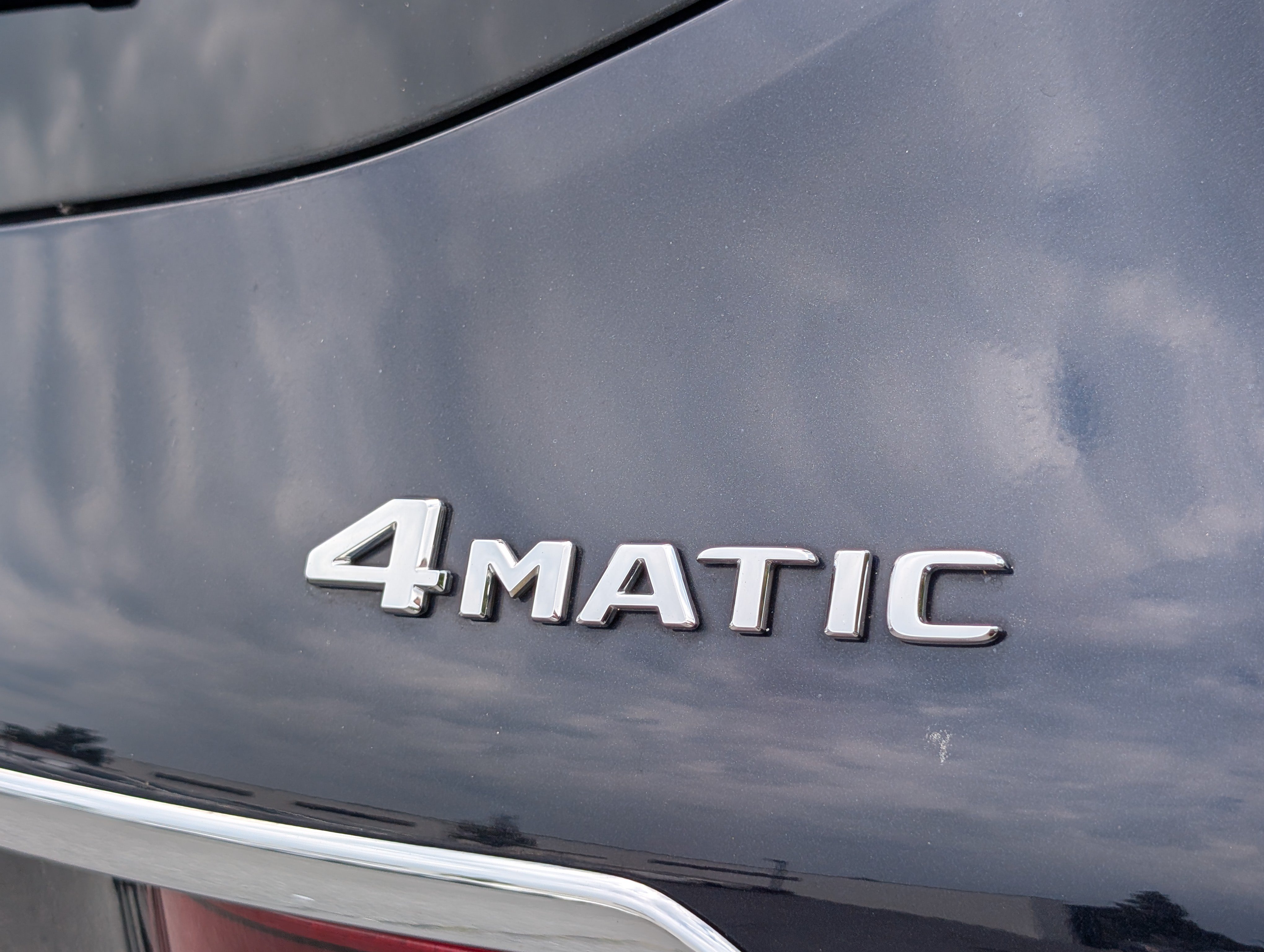 Used 2021 Mercedes-Benz GLC 300 4MATIC image 9