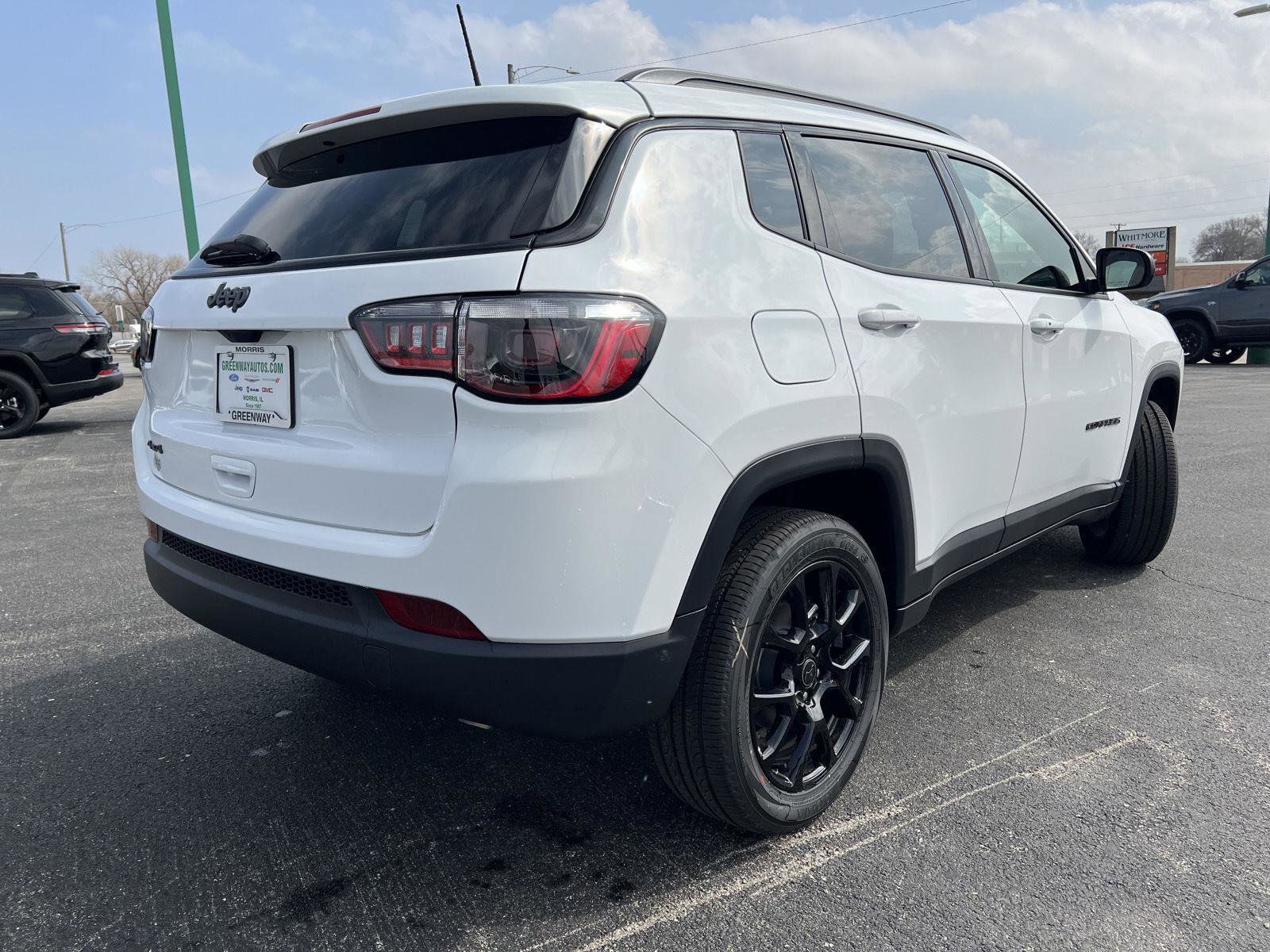 New 2026 Jeep Compass Latitude AWD/4WD image 4