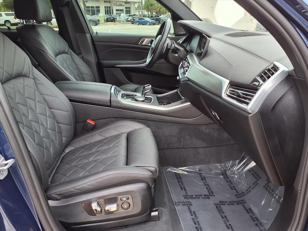 Used 2023 BMW X5 xDrive45e w/ M Sport Package AWD/4WD image 9