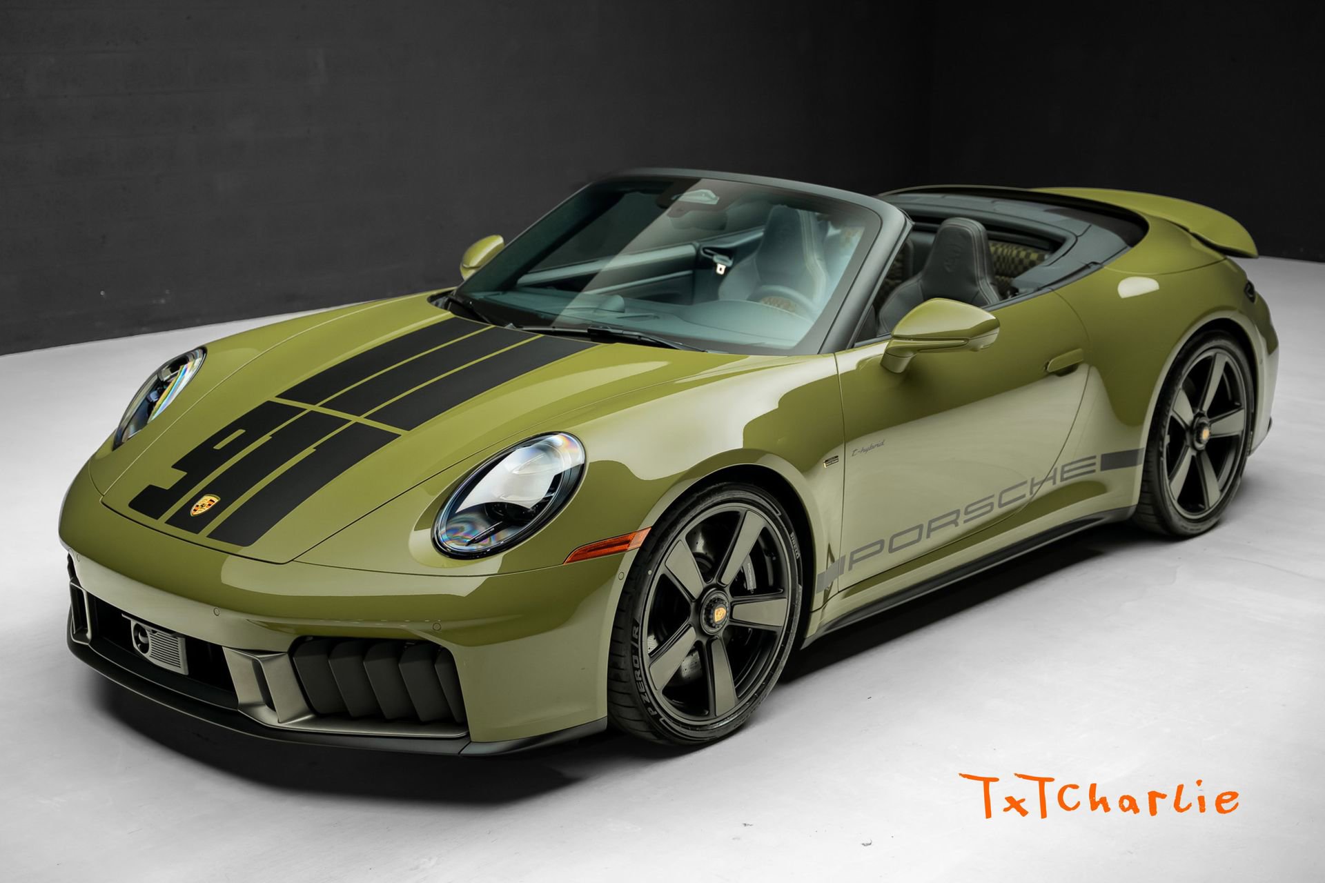 Used 2026 Porsche 911 Carrera GTS RWD image 1
