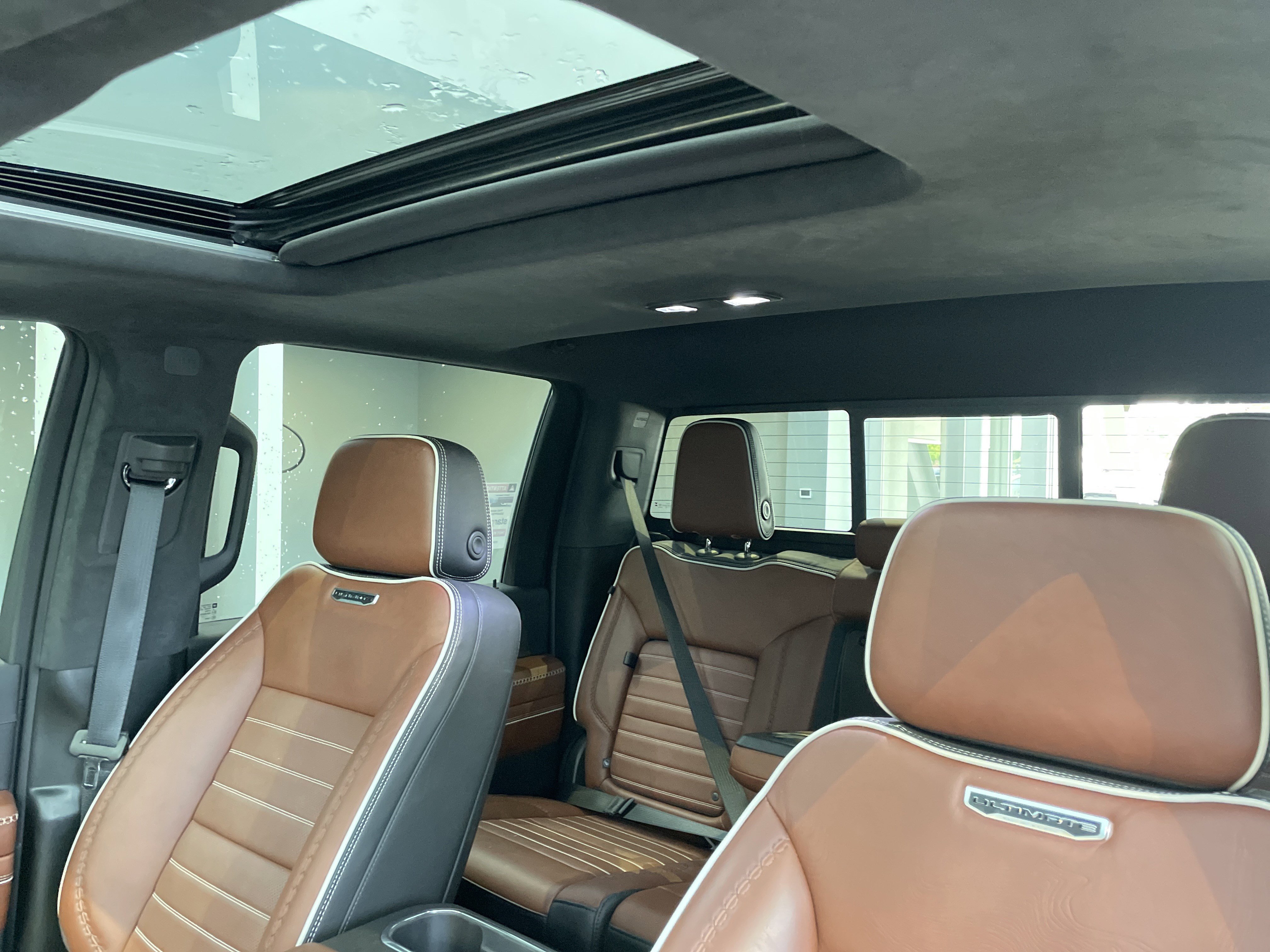 Used 2024 GMC Sierra 2500 Denali Ultimate AWD/4WD image 34