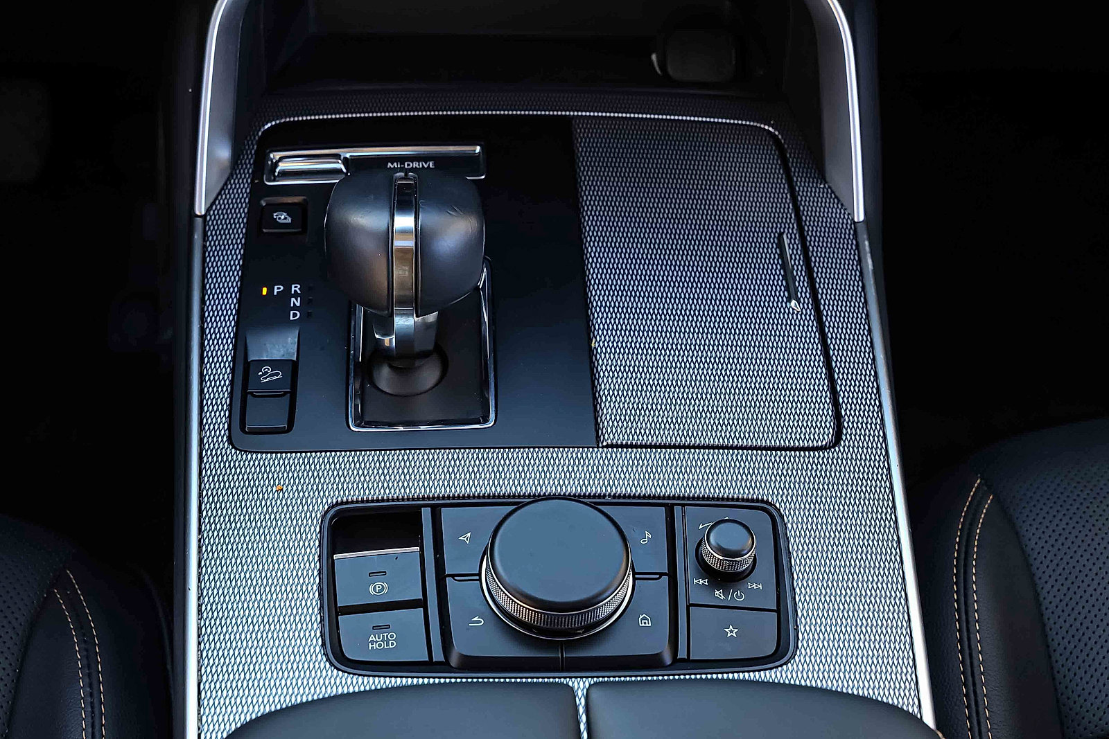 Used 2024 MAZDA CX-90 Plug-In Hybrid w/ Preferred image 14