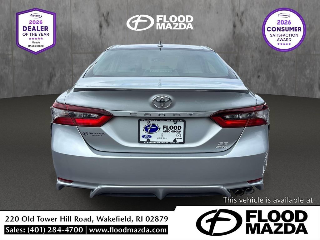 Used 2022 Toyota Camry SE AWD/4WD image 4