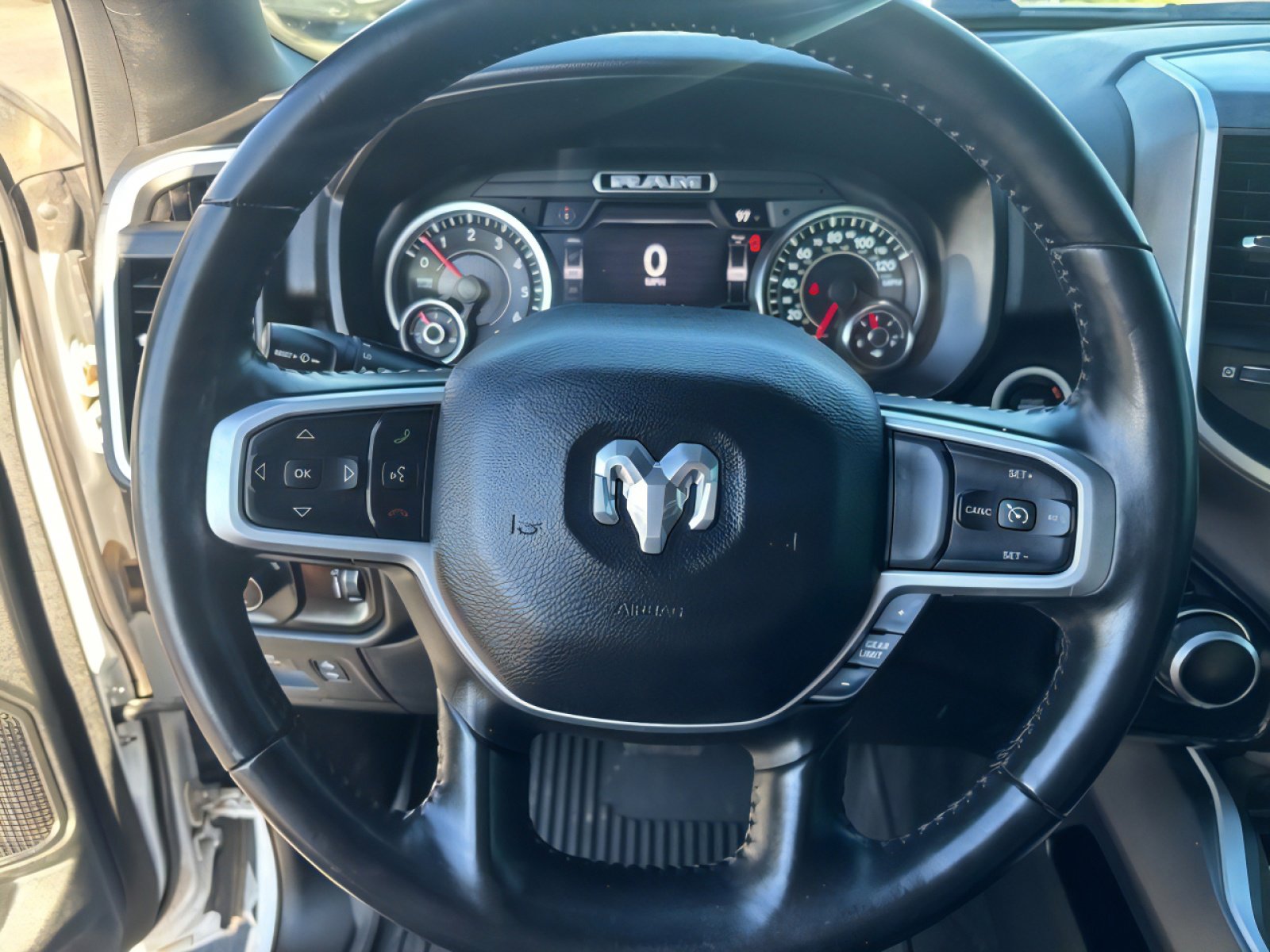 Used 2021 RAM 1500 Big Horn image 16