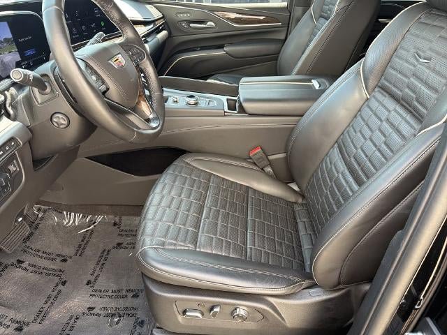Certified 2024 Cadillac Escalade Premium Luxury Platinum AWD/4WD image 9