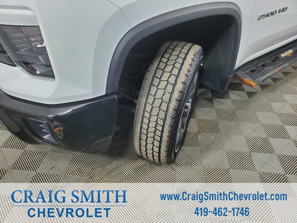 Used 2024 Chevrolet Silverado 2500 Custom image 29
