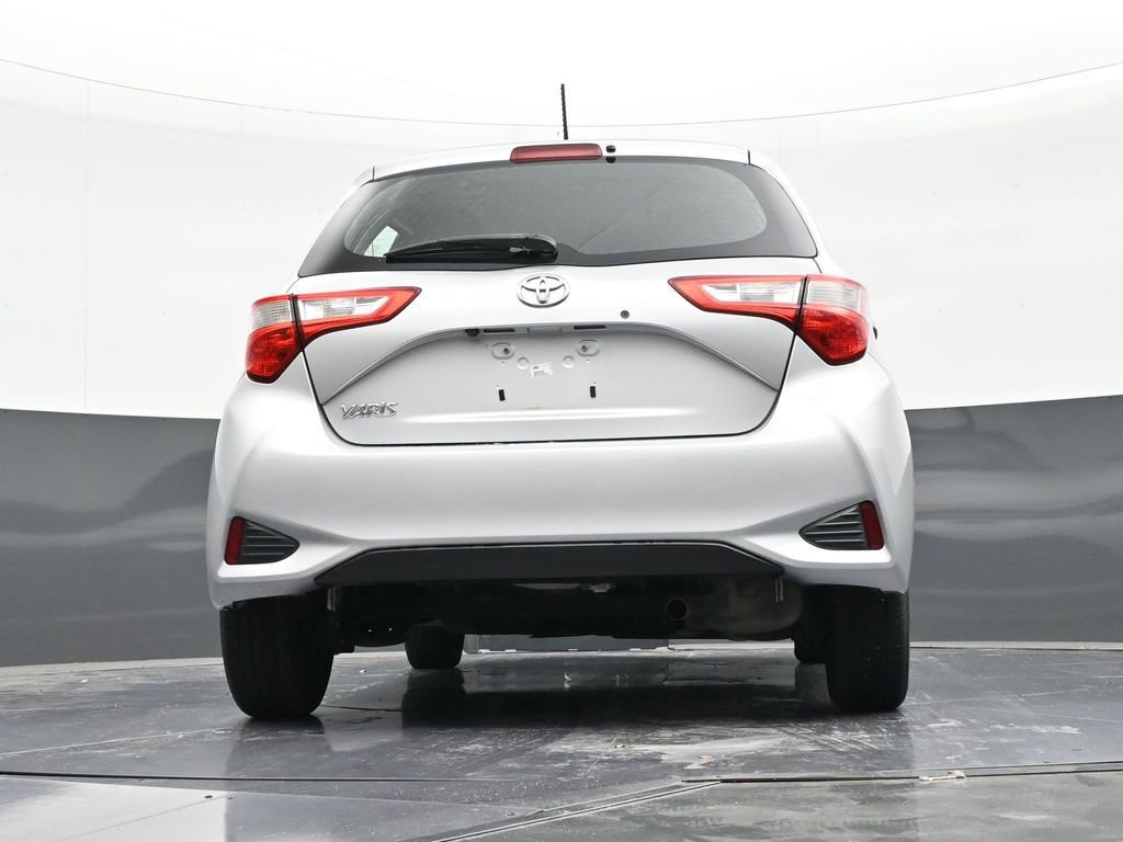 Used 2018 Toyota Yaris L FWD image 23