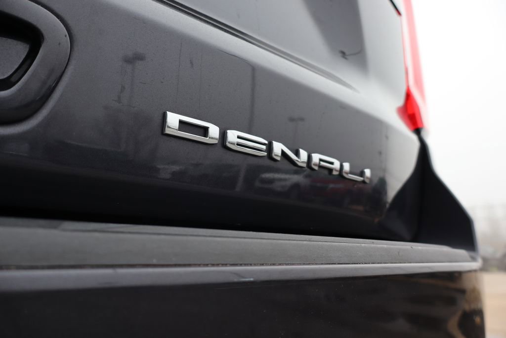 Used 2023 GMC Yukon Denali Ultimate image 40